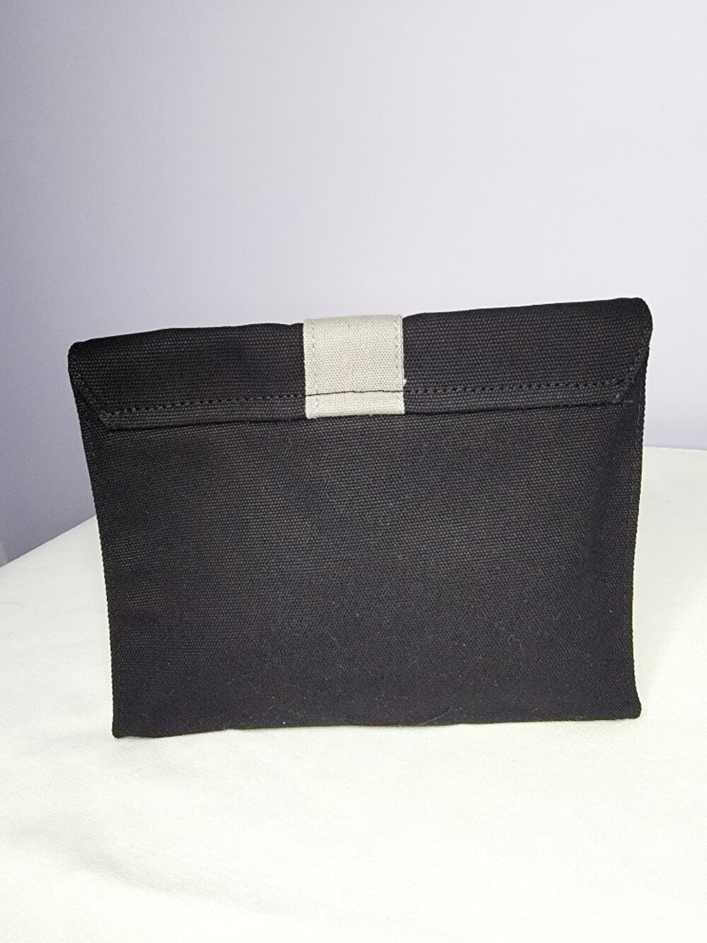 Issey Miyake Parfums Men's Travel Grooming Set - Picture 3 of 6